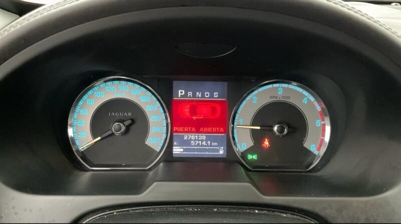 JAGUAR XF 2.7D 2,7D PREMIUM LUXURY