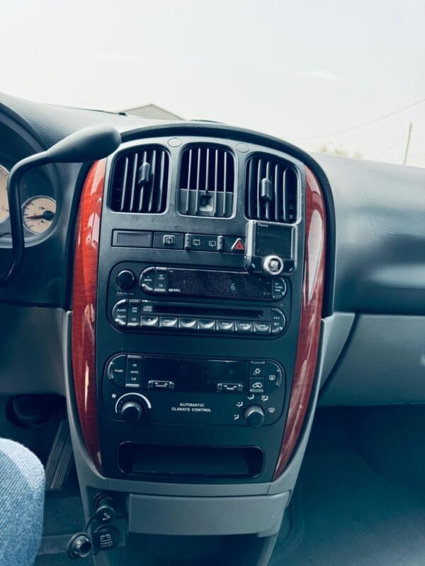 CHRYSLER GRAND VOYAGER 2,8CRD limit aut 5p