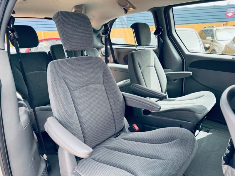 CHRYSLER GRAND VOYAGER 2,8CRD limit aut 5p