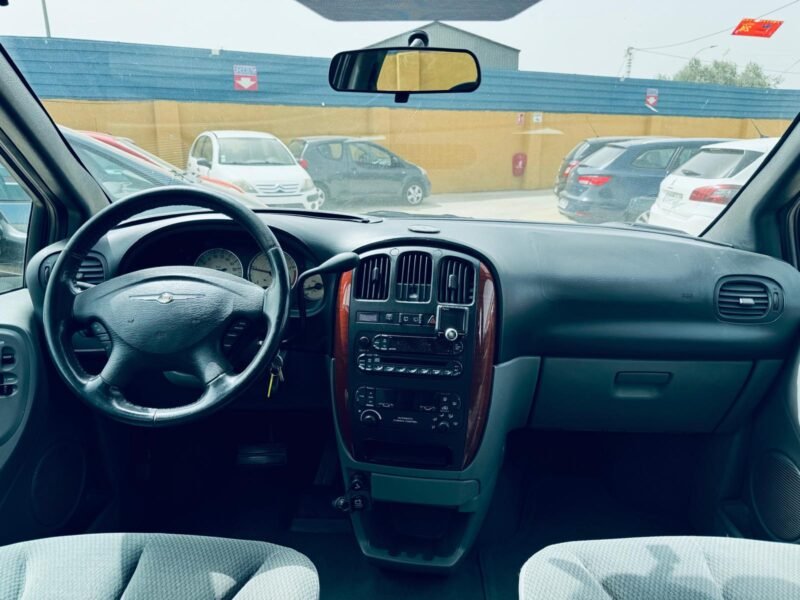 CHRYSLER GRAND VOYAGER 2,8CRD limit aut 5p