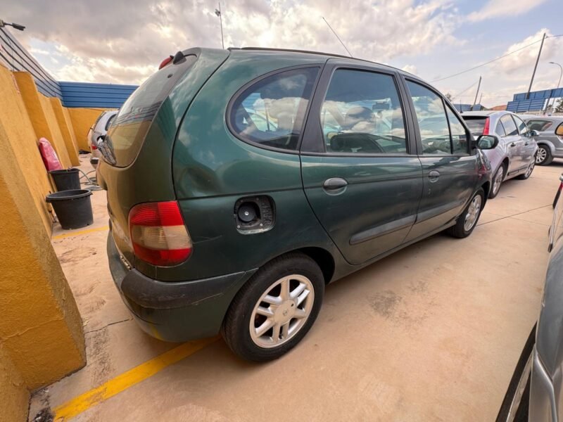 RENAULT SCENIC 1.9DTI