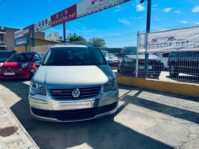 VOLKSWAGEN Touran 1.9 TDI 105cv Sport 5p.