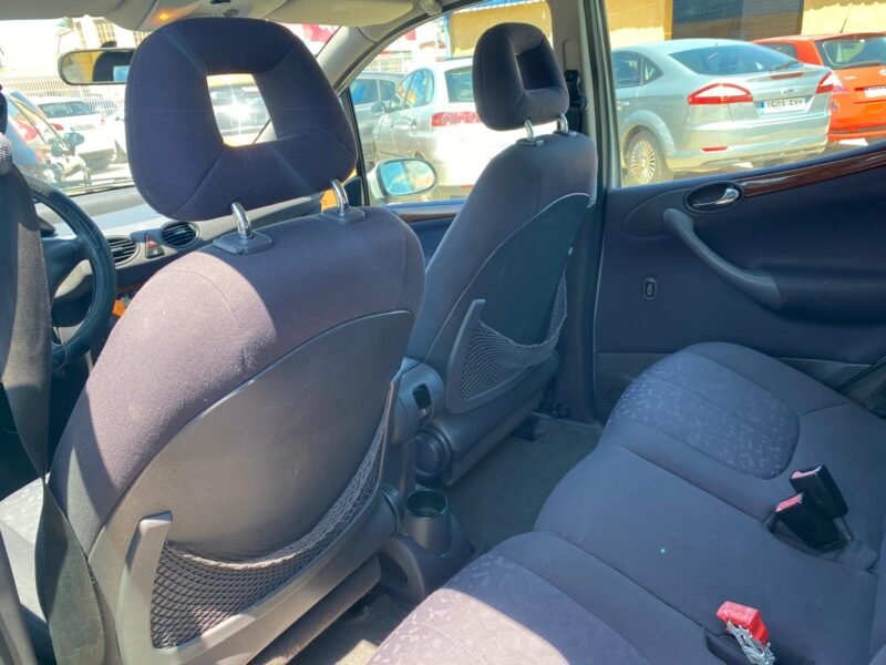 MERCEDES-BENZ Clase A