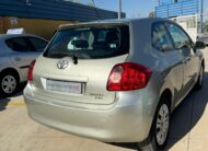 TOYOTA AURIS 2.0 D