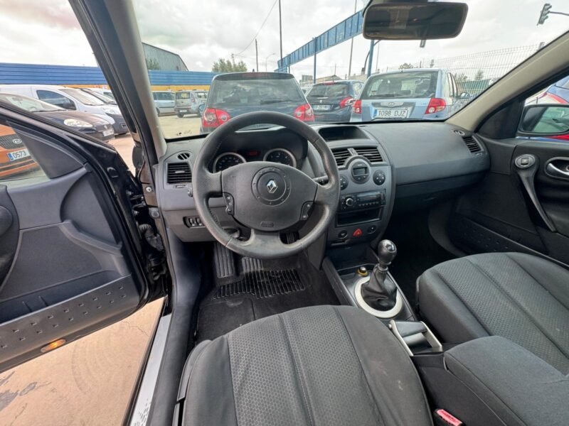 RENAULT Megane 1.9DCI Extreme