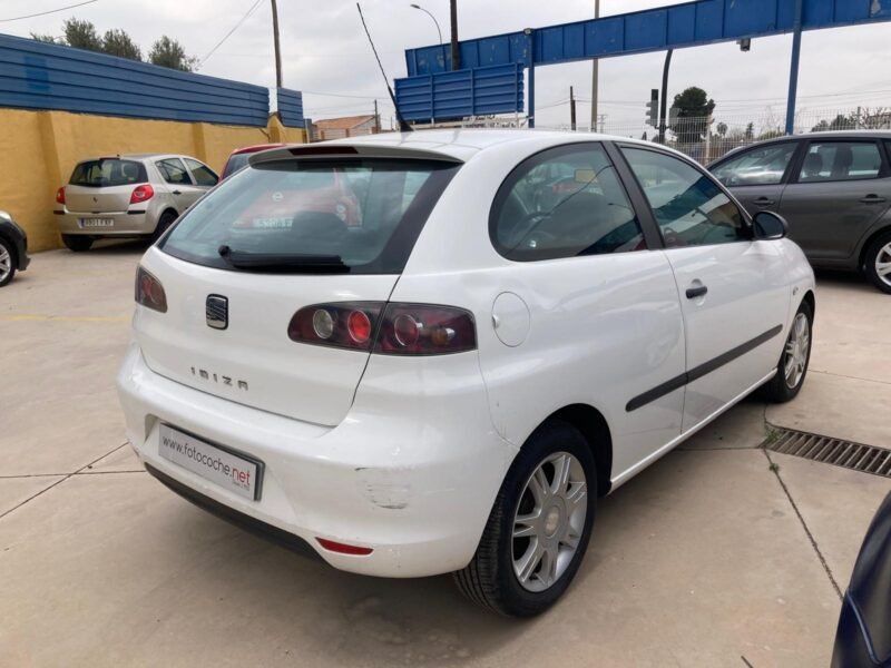 SEAT Ibiza 1.4 TDI 3 Puertas