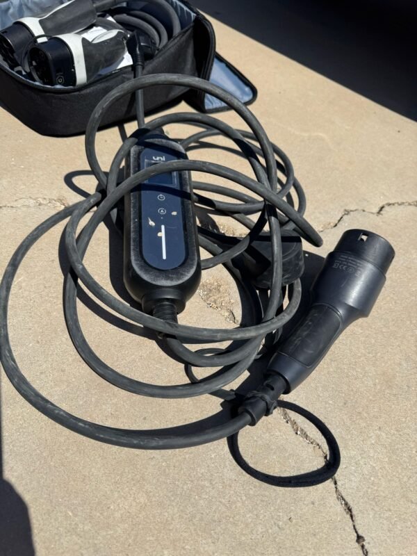 MERCEDES-BENZ A250 EQPOWER AMG