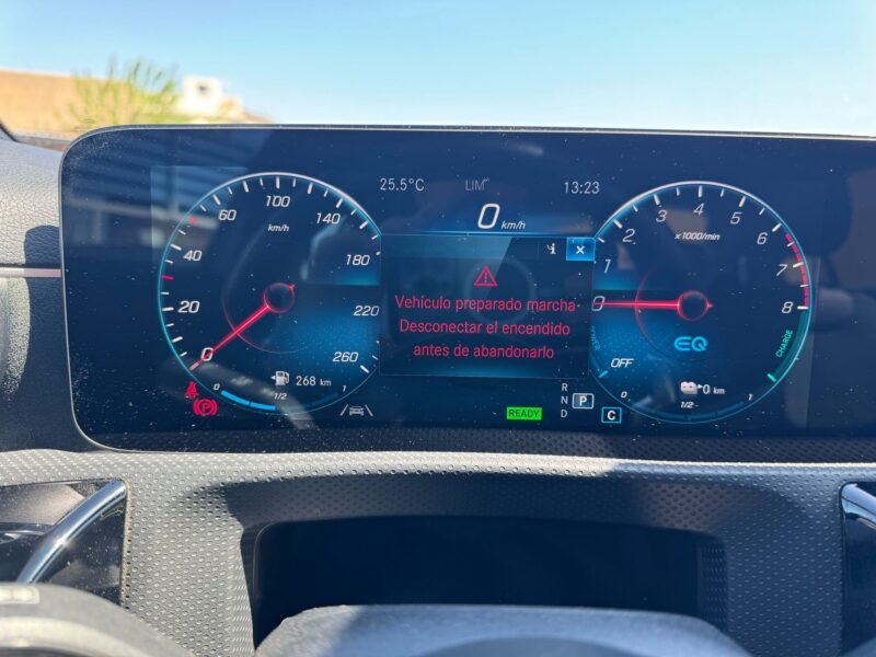 MERCEDES-BENZ A250 EQPOWER AMG