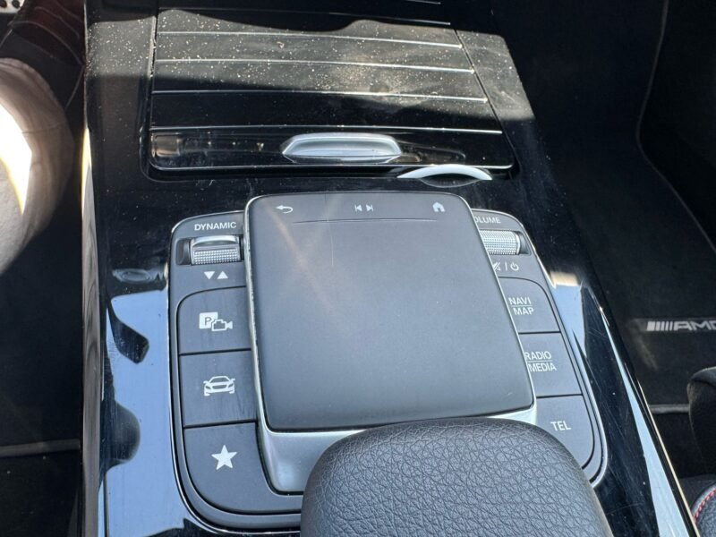 MERCEDES-BENZ A250 EQPOWER AMG