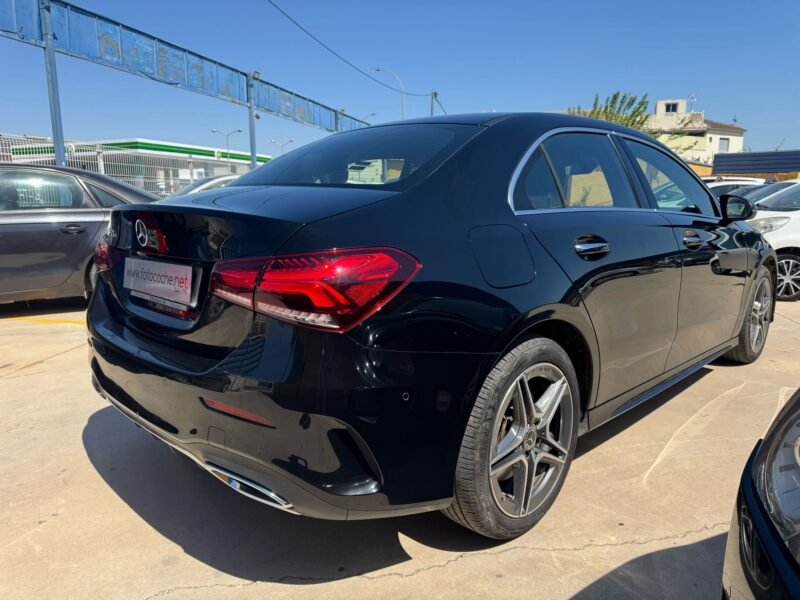 MERCEDES-BENZ A250 EQPOWER AMG