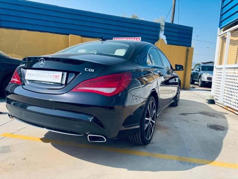 MERCEDES-BENZ CLA 200 Cdi