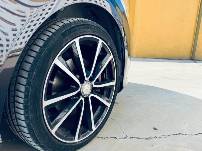 MERCEDES-BENZ CLA 200 Cdi