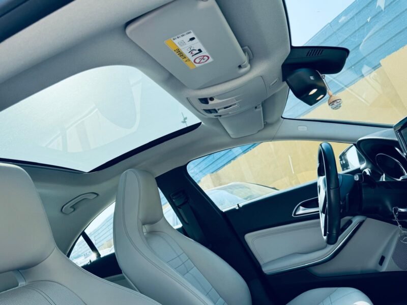 MERCEDES-BENZ CLA 200 Cdi