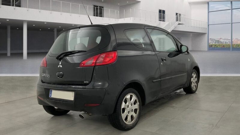 MITSUBISHI COLT 1.3 16V INVITE