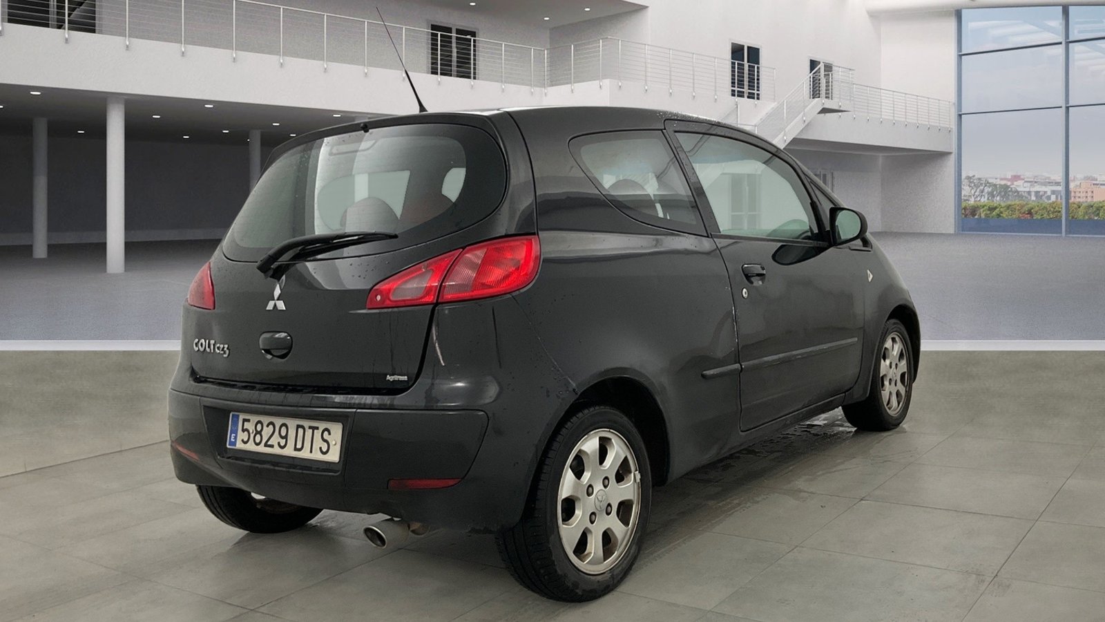 MITSUBISHI COLT 1.3 16V INVITE