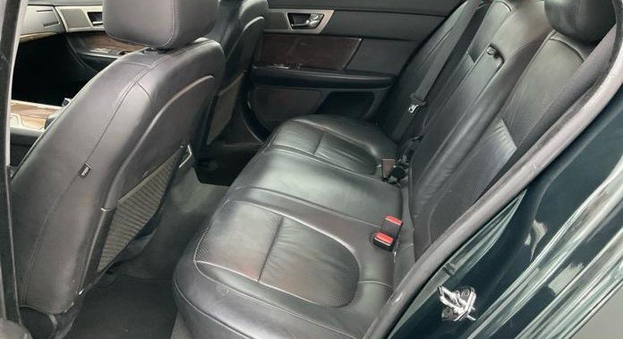 JAGUAR XF 2.7D PREMIUM LUXURY