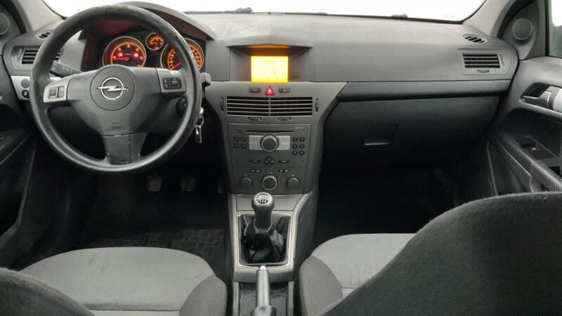 OPEL Astra GTC 1.7 DTi