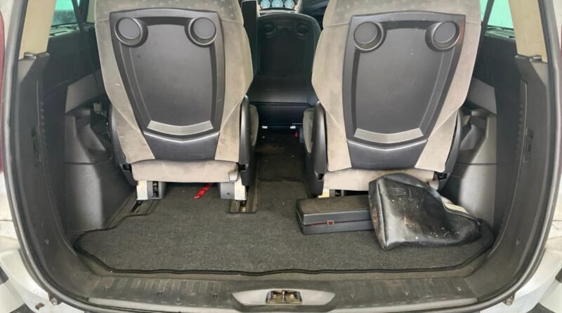 PEUGEOT 807 2,0HDI SR