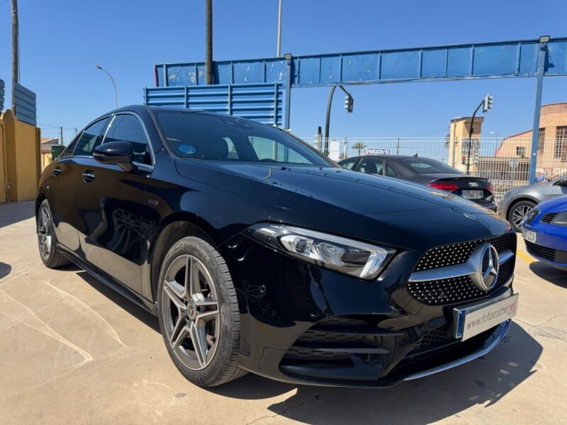 MERCEDES-BENZ Clase A 250 EQPOWER AMG