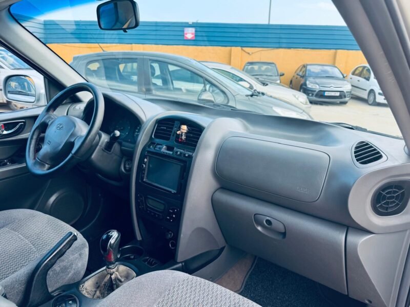 HYUNDAI Santa Fe 2.2CDRI